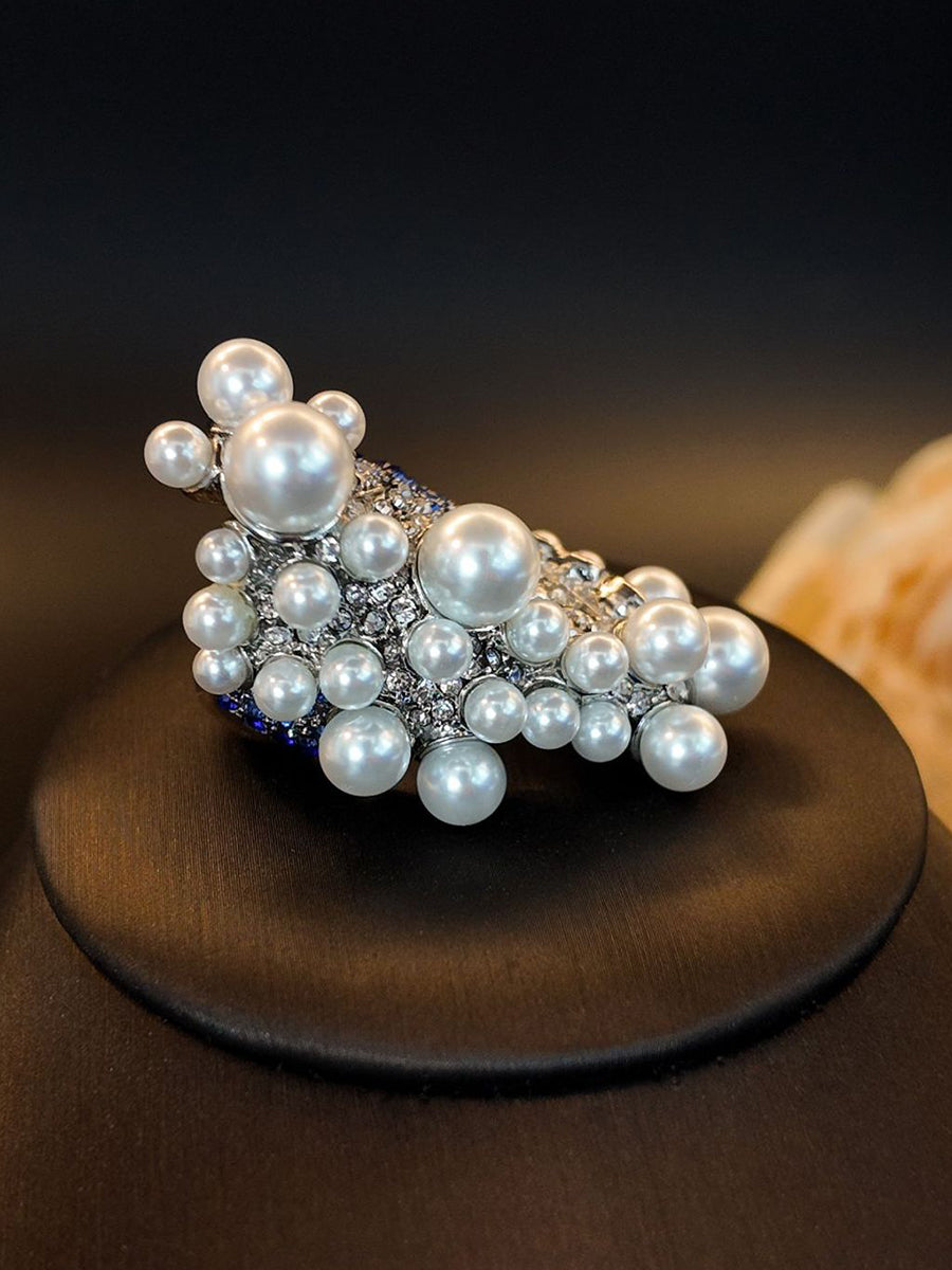 High-grade Gradient Blue And White Diamond Irregular Imitation Pearl Wave Ring