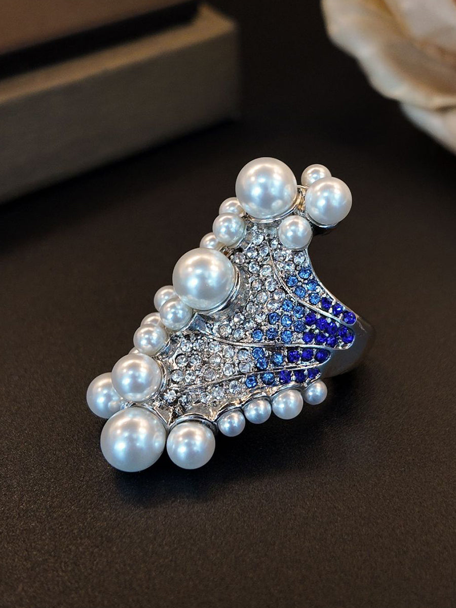 High-grade Gradient Blue And White Diamond Irregular Imitation Pearl Wave Ring
